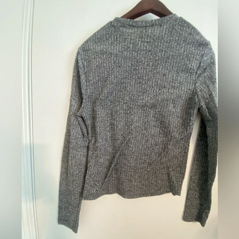 SHEIN Long Sleeve Shirt | Color: Gray and black | Size: Large |